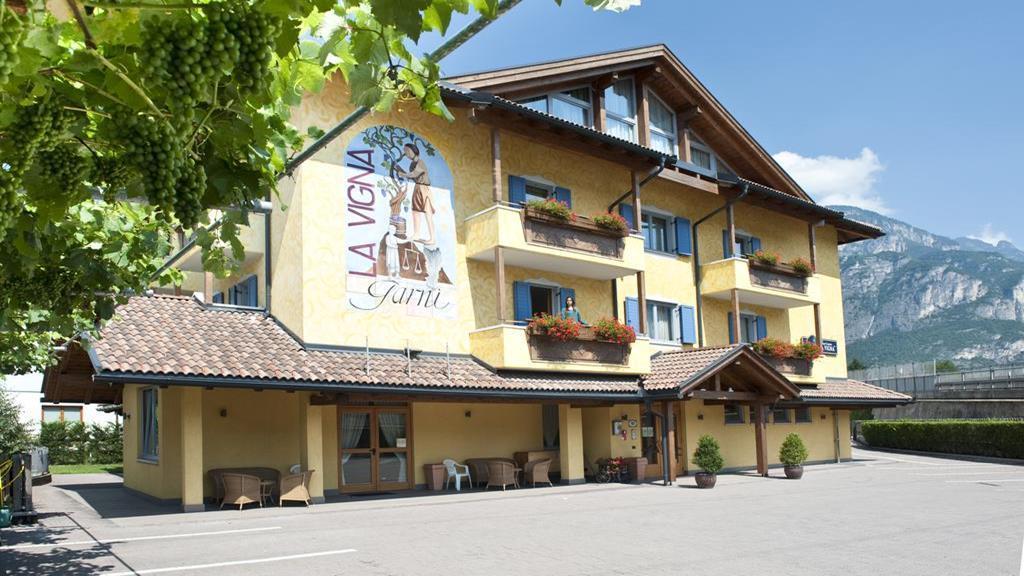 San Michele allʼAdige Hotel Garni La Vigna - Adult Friendly מראה חיצוני תמונה