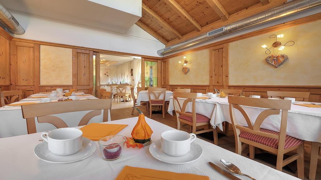 San Michele allʼAdige Hotel Garni La Vigna - Adult Friendly מראה חיצוני תמונה