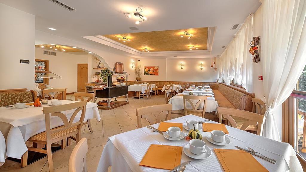 San Michele allʼAdige Hotel Garni La Vigna - Adult Friendly מראה חיצוני תמונה
