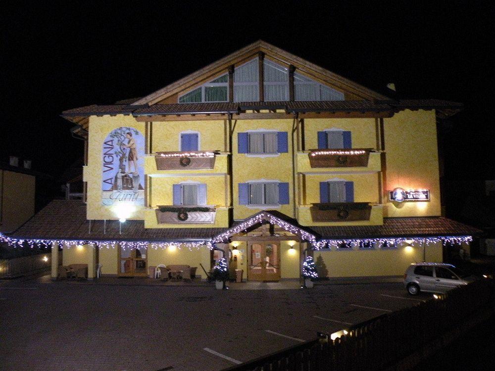 San Michele allʼAdige Hotel Garni La Vigna - Adult Friendly מראה חיצוני תמונה