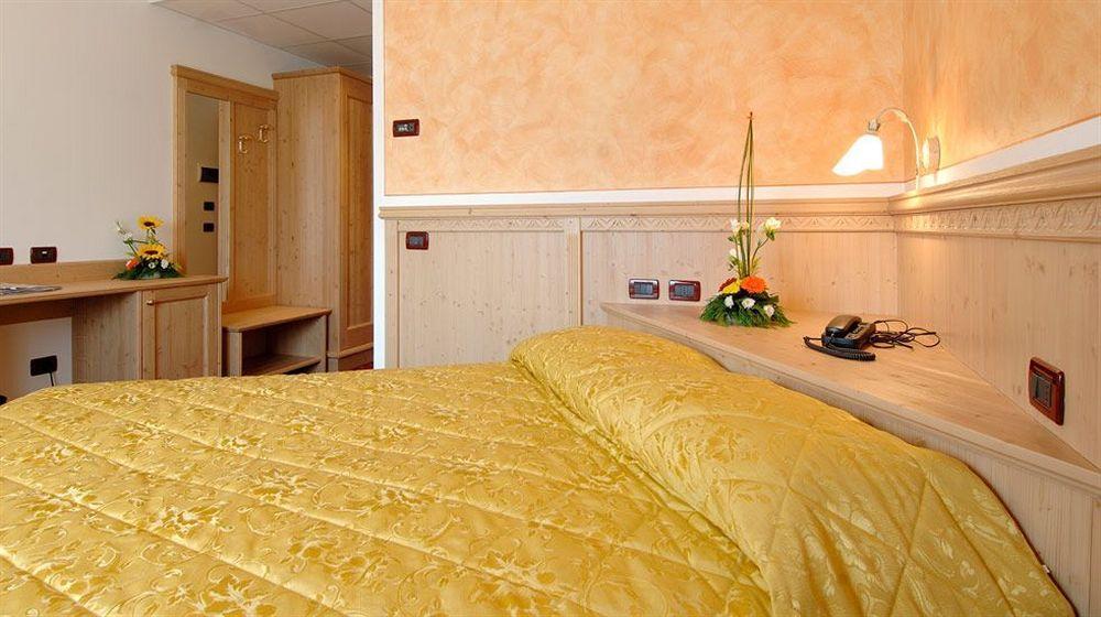 San Michele allʼAdige Hotel Garni La Vigna - Adult Friendly מראה חיצוני תמונה