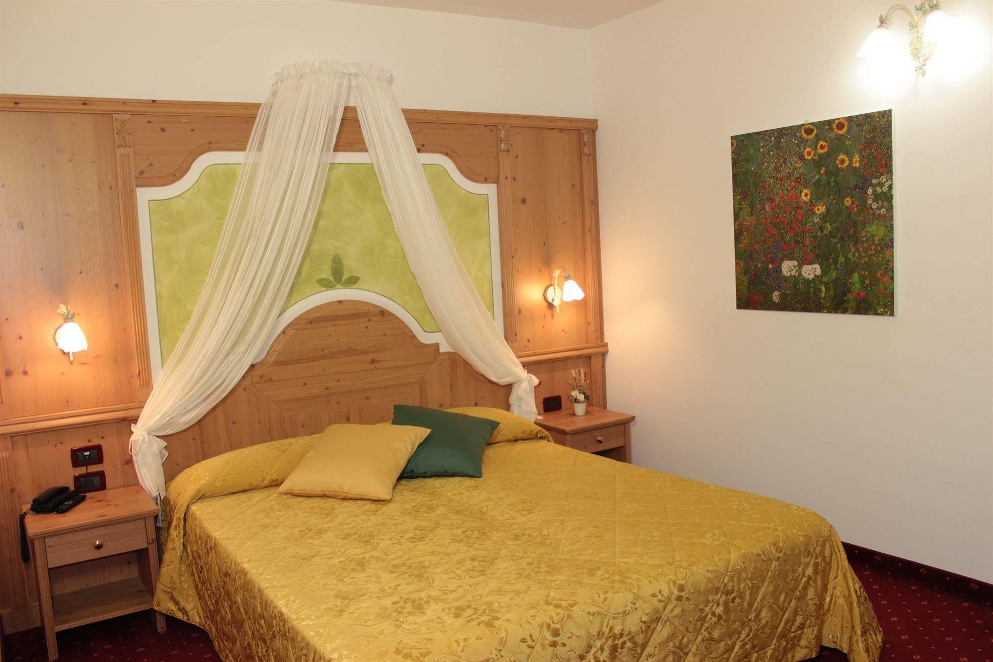 San Michele allʼAdige Hotel Garni La Vigna - Adult Friendly מראה חיצוני תמונה